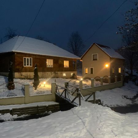 Cottage house Podobovets Buitenkant foto