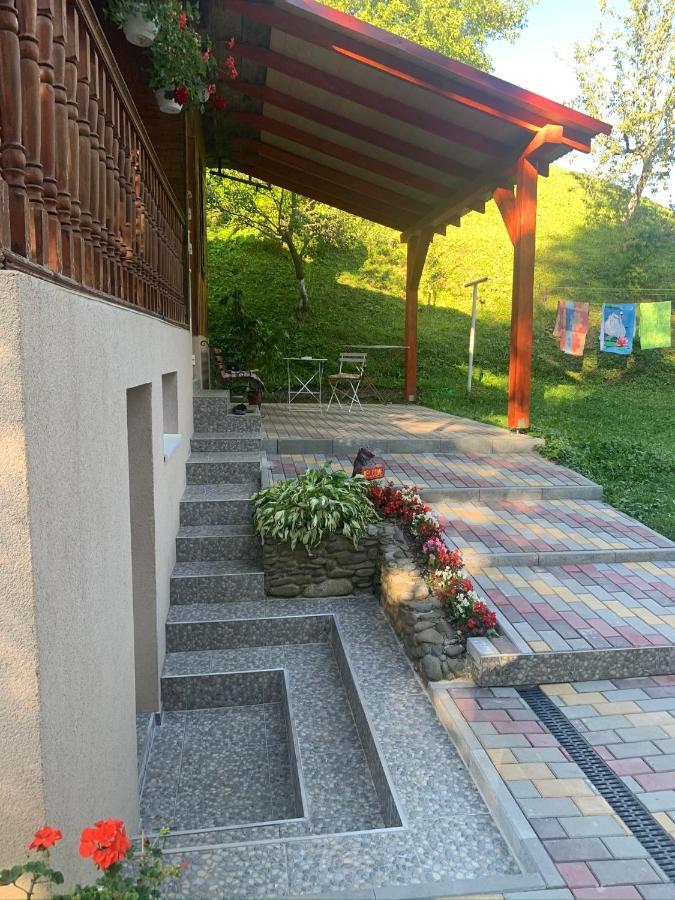 Cottage house Podobovets Buitenkant foto
