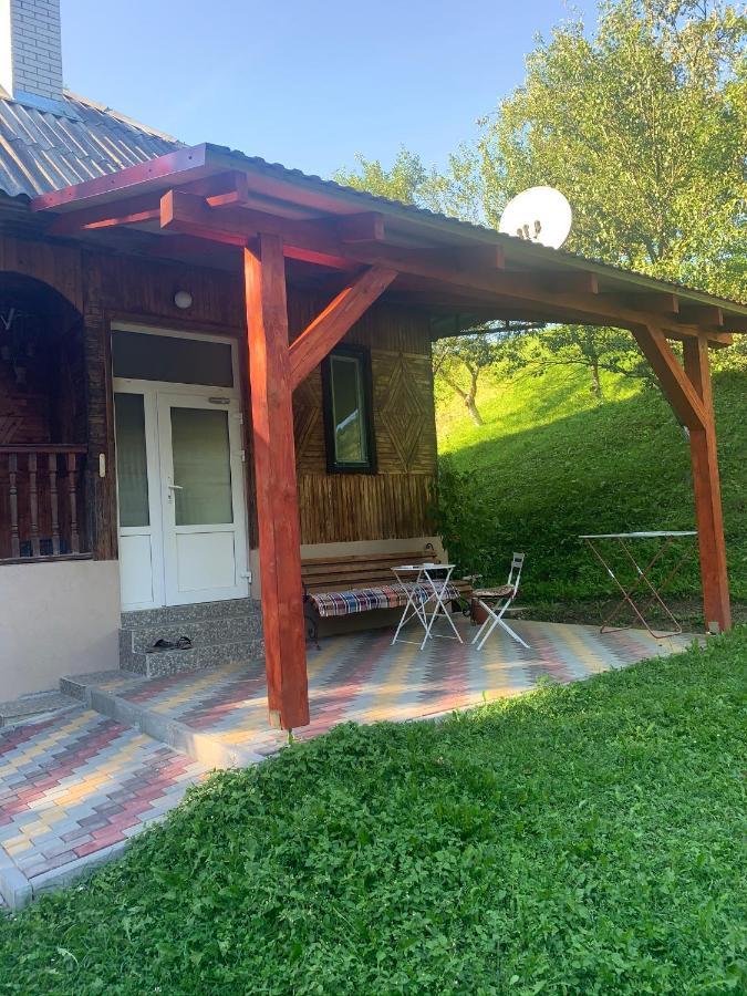 Cottage house Podobovets Buitenkant foto